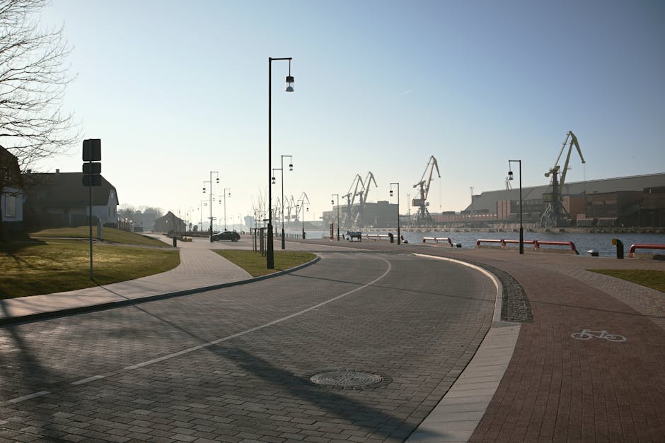 Street and neighborhood setting